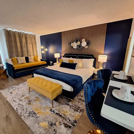 Luxury Lakeview Getaway 1 Mile Universal Studios Orlando Exterior photo