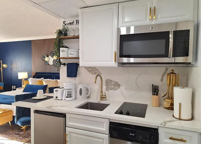 Luxury Lakeview Getaway 1 Mile Universal Studios