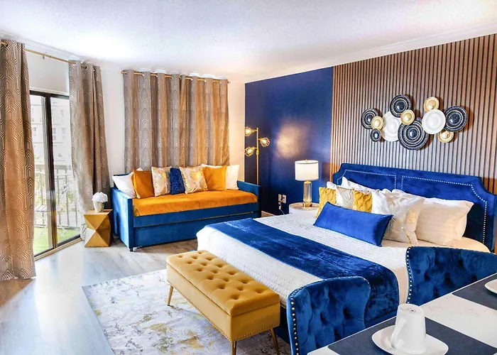 Luxury Lakeview Getaway 1 Mile Universal Studios